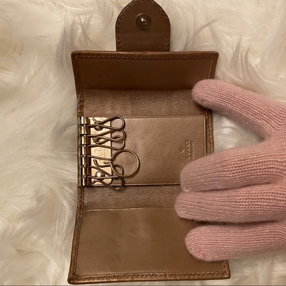 GUCCI Guccissima Gold Heart Card Key Holder Wallet - Picture 10 of 12